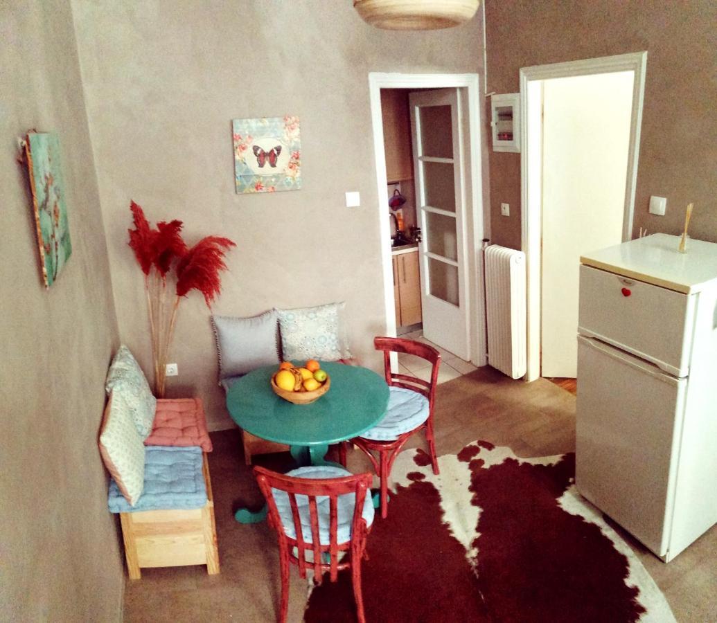 Gemutliches Appartment Im Herzen Von Athen Exteriör bild